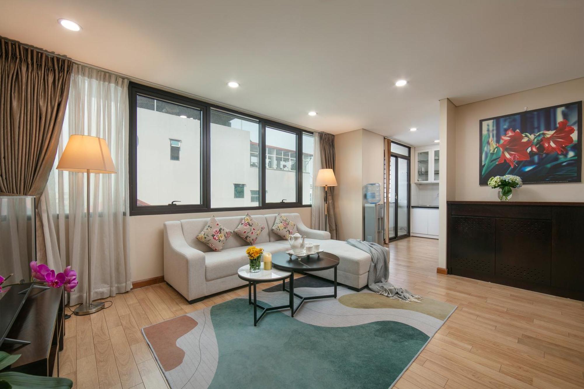 Hb Serviced Apartment - 121B Quan Hoa Hanoi Exterior photo