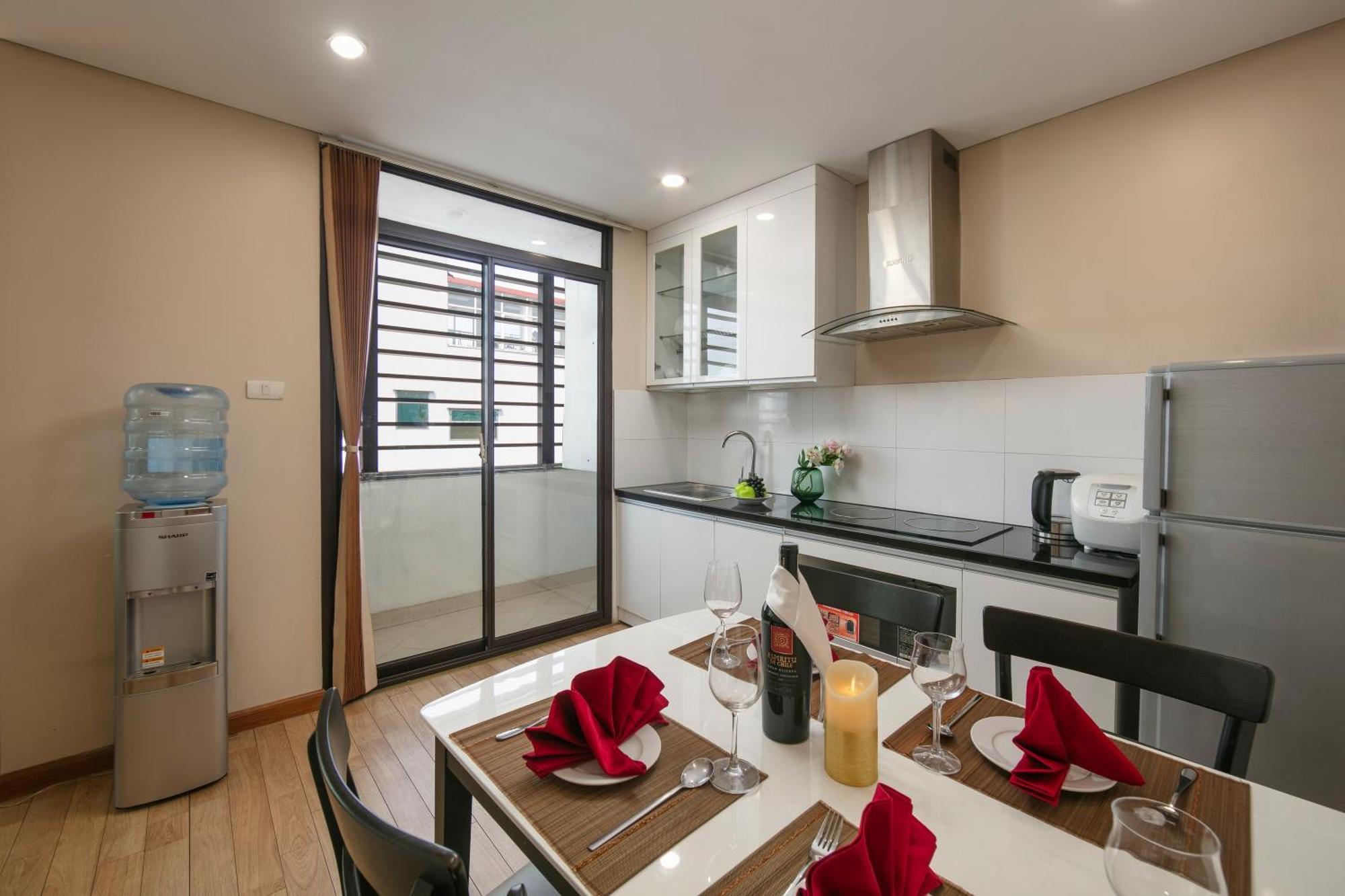 Hb Serviced Apartment - 121B Quan Hoa Hanoi Exterior photo